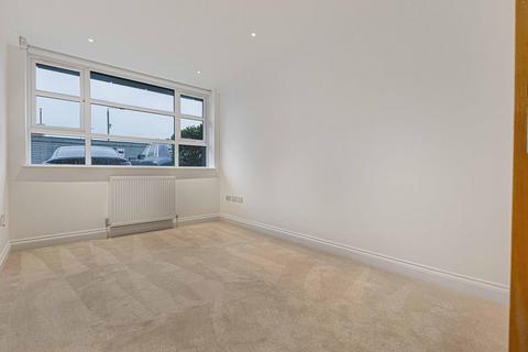 undefined, Crest View Drive, Petts Wood, Orpington