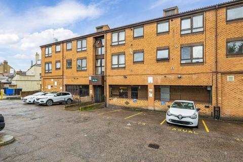 undefined, Hale House, Grove Road West, Enfield, EN3