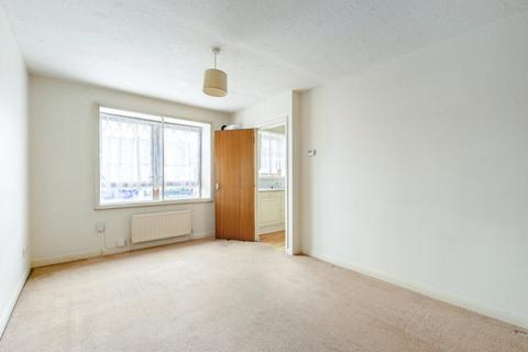 undefined, Hale House, Grove Road West, Enfield, EN3