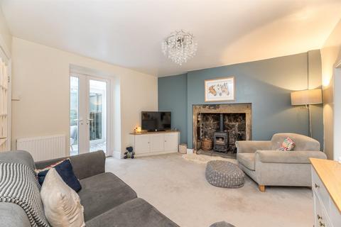 undefined, Jennetts Crescent, Otley LS21