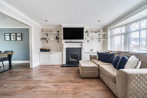 3 bedroom semi-detached house for sale, Fullers Close, Bearsted, Maidstone