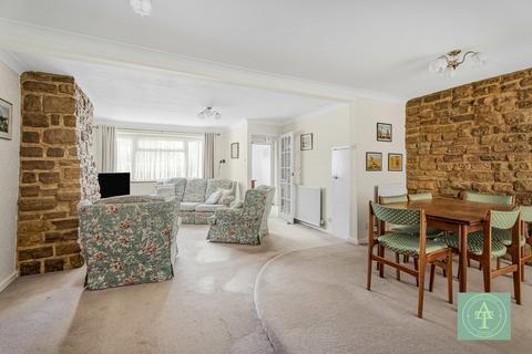 3 bedroom terraced house for sale, Hydefield Close, Winchmore Hill, N21