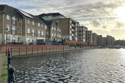3 bedroom townhouse for sale, Long Beach View, Eastbourne, East Sussex