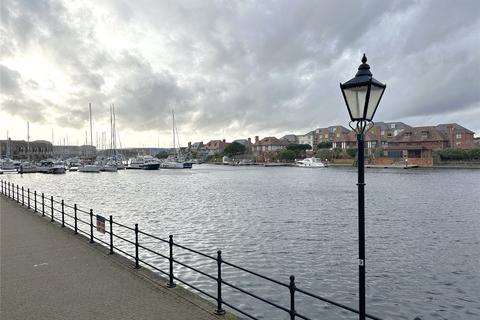 3 bedroom townhouse for sale, Long Beach View, Eastbourne, East Sussex