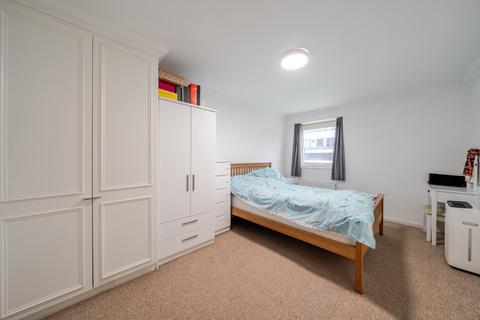 2 bedroom flat to rent, The Broadway, Wimbledon, London, SW19