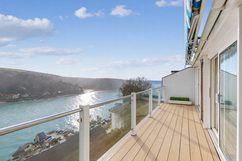 4 bedroom apartment for sale, Stonehanger Court, Devon Road