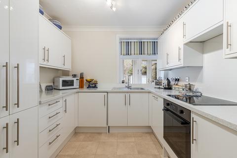 4 bedroom apartment for sale, Stonehanger Court, Devon Road