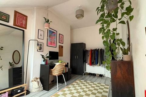 2 bedroom flat to rent, Butcher Street, City Centre, Leeds, LS11 5WF