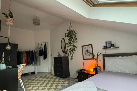 2 bedroom flat to rent, Butcher Street, City Centre, Leeds, LS11 5WF