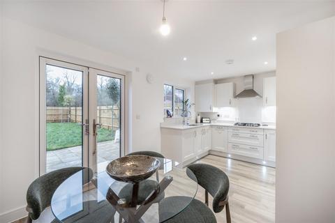 undefined, Chestnut Way, East Horsley