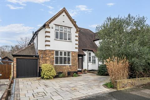 Oaklands Avenue, West Wickham, Kent, BR4