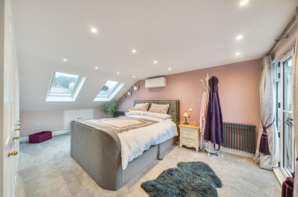 Davidson Frost-Wellings, DFW, High Road, Bushey, B