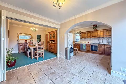 4 bedroom semi-detached house for sale, Moss Lane, Southport PR9