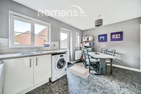 3 bedroom semi-detached house for sale, Bashkir Close, Swindon, Wiltshire