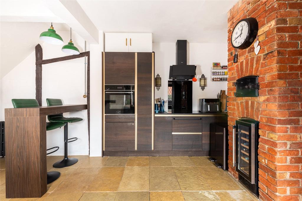 Kitchen/Breakfast Rm