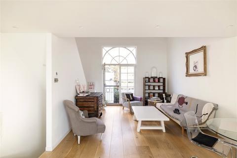 Trinity Mews, London, W10
