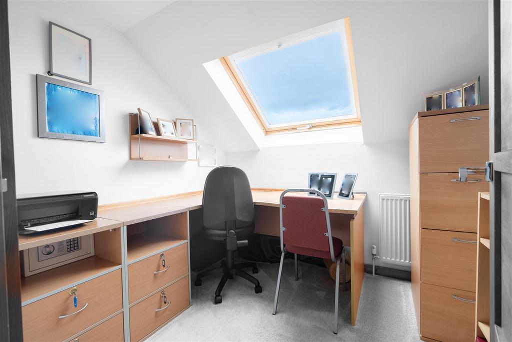 Bedroom.office.jpg