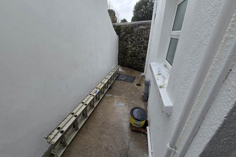 3 bedroom terraced house to rent, Model Terrace, Bideford