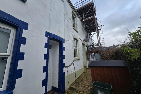 3 bedroom terraced house to rent, Model Terrace, Bideford