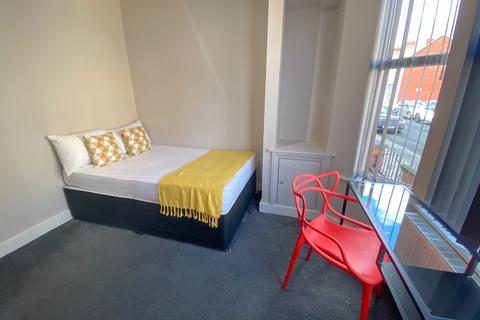 undefined, Romer Road, L6 6DH,