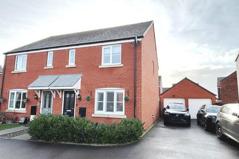 undefined, Strawberry Place, Pershore