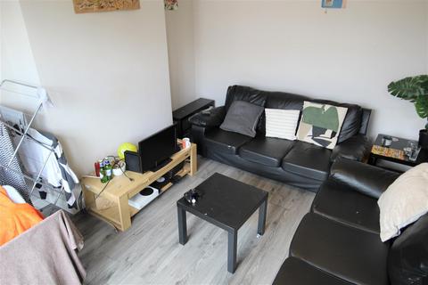 undefined, Newport Mount, Burley, Leeds, LS6