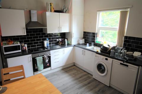 undefined, Newport Mount, Burley, Leeds, LS6