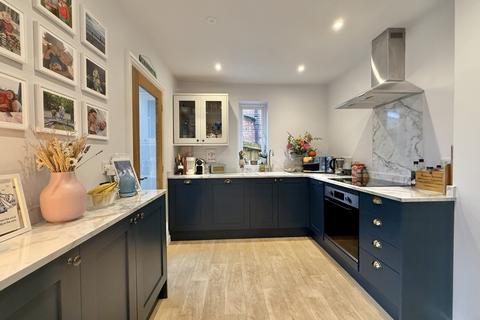 undefined, Cowick Hill, St Thomas, EX2