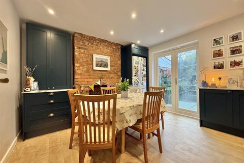 undefined, Cowick Hill, St Thomas, EX2
