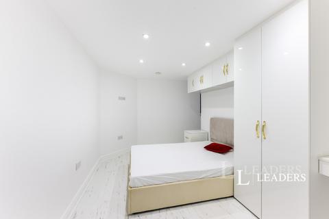 undefined, Croydon Road, RH2