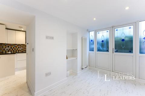undefined, Croydon Road, RH2