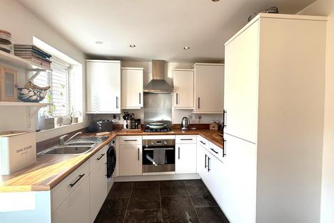 undefined, Strawberry Place, Pershore