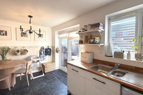 undefined, Strawberry Place, Pershore