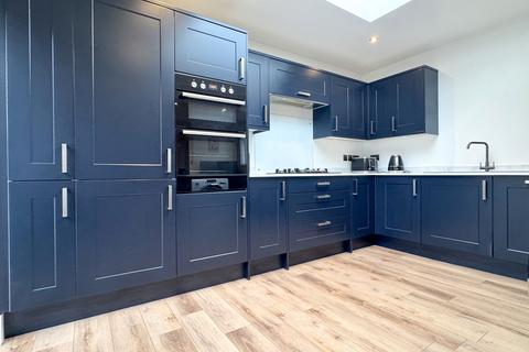 2 bedroom semi-detached bungalow for sale, West Mount, Newton Abbot TQ12