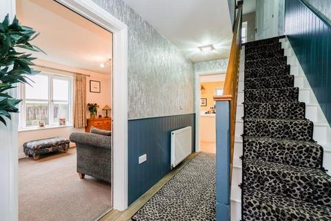 4 bedroom detached house for sale, 64 Derwent Road, Whitby