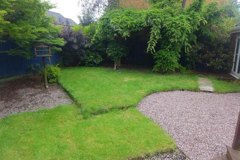 undefined, Bristol BS16