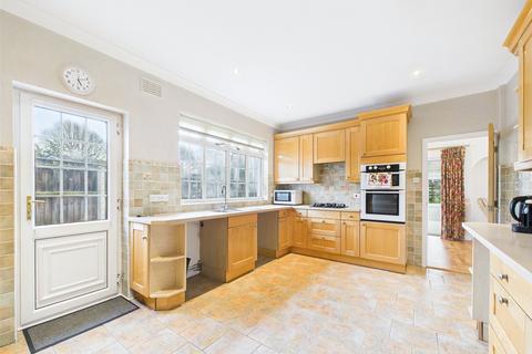 4 bedroom detached house for sale, Rothesay Drive, Highcliffe, Christchurch, Dorset, BH23