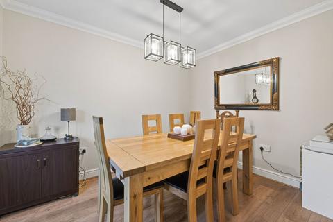 undefined, Rathmine Court, Broughton NN14