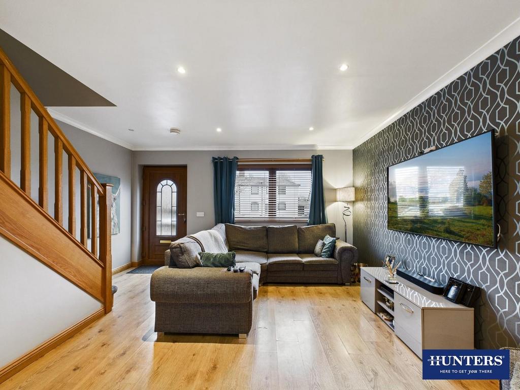 Living Room &amp; Kitchen