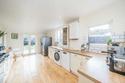 5 bedroom house for sale, Oldfield Road, Hampton TW12