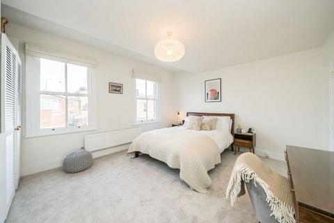 5 bedroom house for sale, Oldfield Road, Hampton TW12