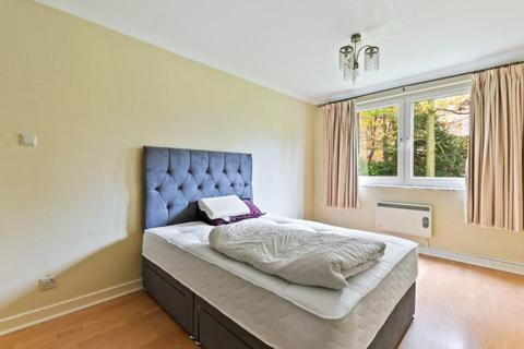 undefined, Eaton Drive, Kingston upon Thames, KT2