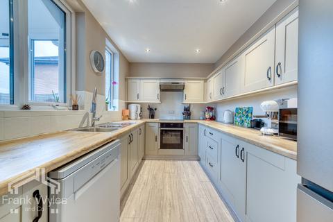 2 bedroom terraced house for sale, St Andrews Road North, Lytham St Annes, Lancashire
