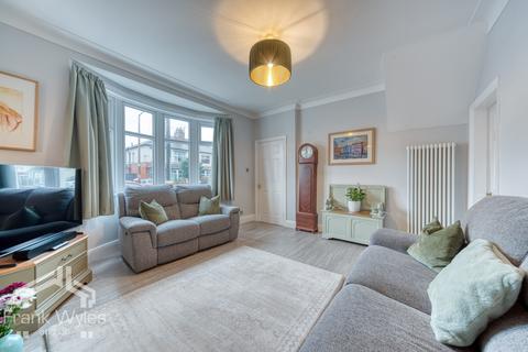 2 bedroom terraced house for sale, St Andrews Road North, Lytham St Annes, Lancashire