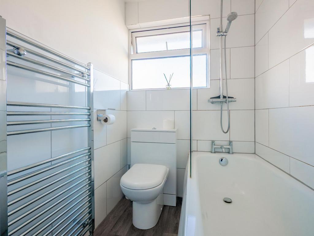 Upstairs Bathroom