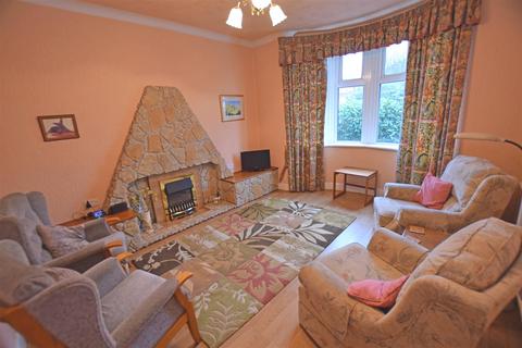 2 bedroom bungalow for sale, Pantbach Place, Birchgrove, Cardiff