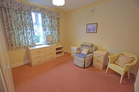 2 bedroom bungalow for sale, Pantbach Place, Birchgrove, Cardiff