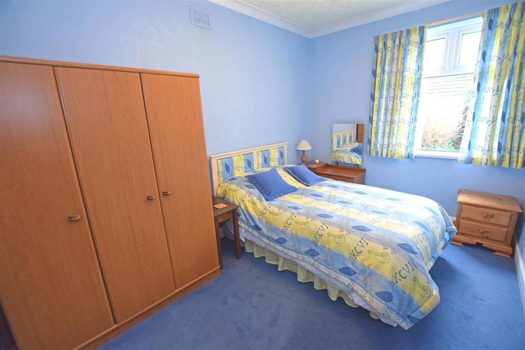 Bedroom2.jpg