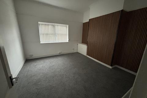 2 bedroom flat to rent, Flat 1, Bootle L20