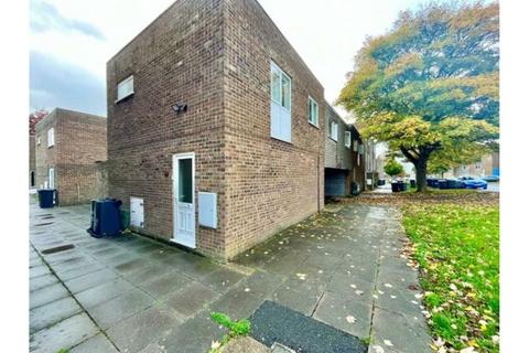 Copenhagen Close, Luton, LU3